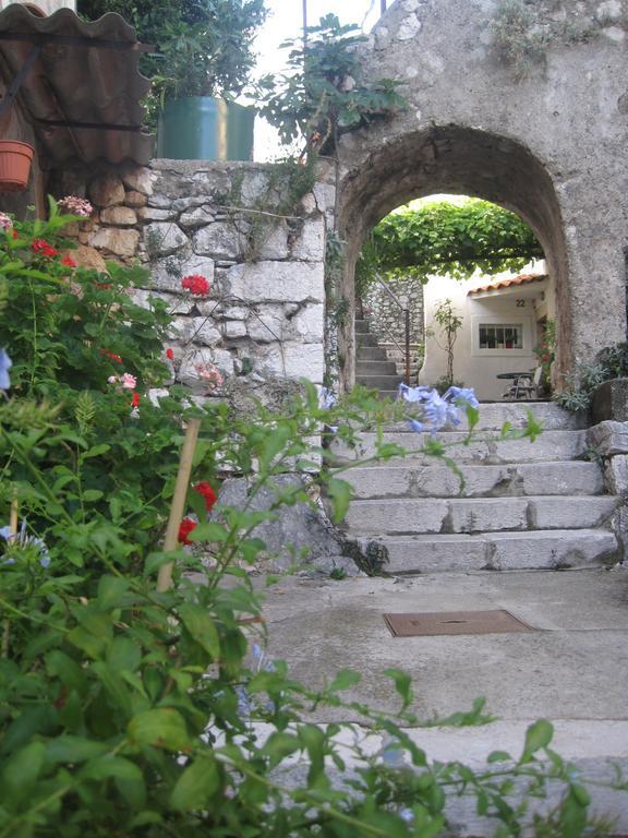 Guesthouse Villa Galovic Brseč Extérieur photo